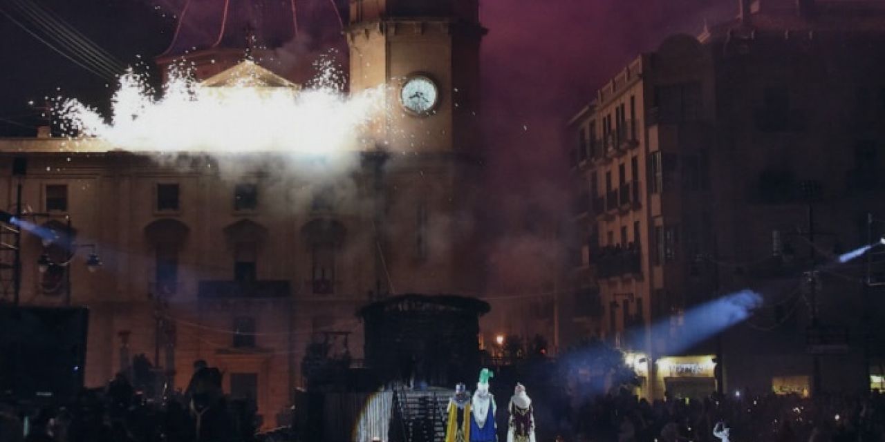  La Cabalgata de Reyes más antigua de España se celebra en Alcoy 