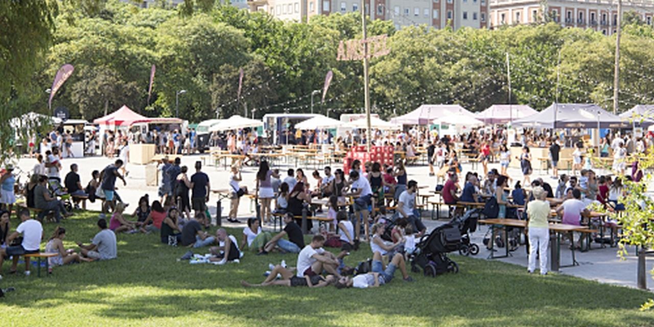  La cuarta edición del Amstel València Market reúne la mejor gastronomía internacional en formato Street Food