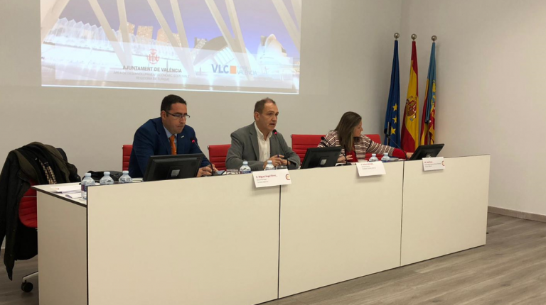 Fundación Turismo València crea el comité ejecutivo de VLC Shopping