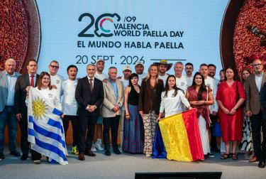 Todo listo para la celebración este domingo del World Paella Day en La Marina, con 12 chefs internacionales que cocinarán en directo 