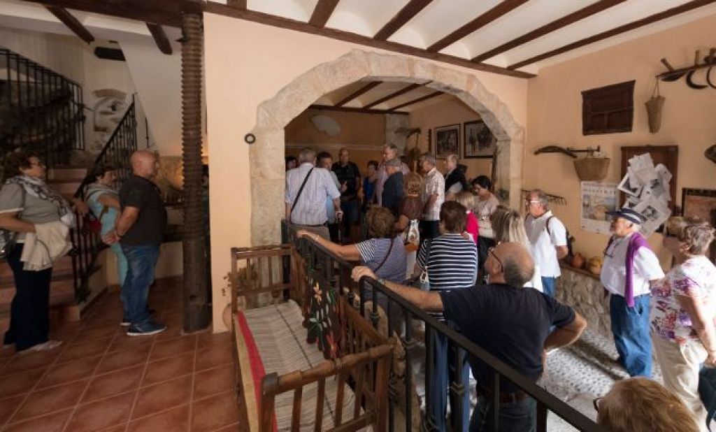  Casi 10.000 personas podrán disfrutar de los viajes de Castellón Senior a partir de  septiembre 