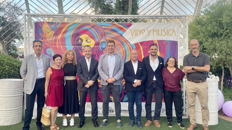 Más de 1.000 personas asisten a la